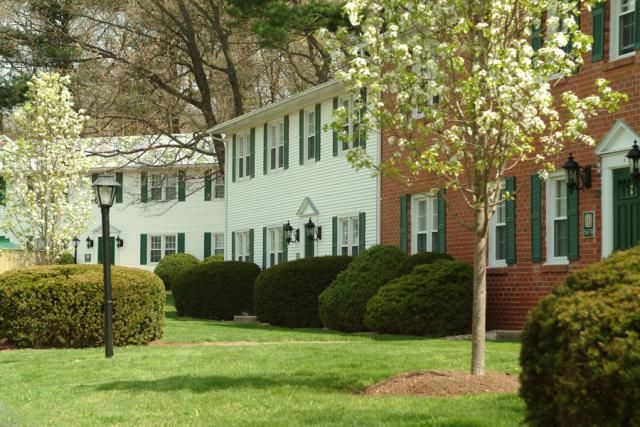 Avon Colonial Manor Apartments Avon Ct Trulia