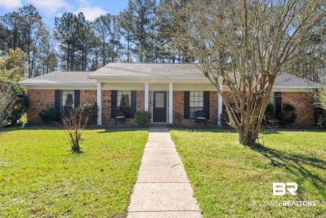 1613 Spanish Trace Dr, Saraland, AL 36571