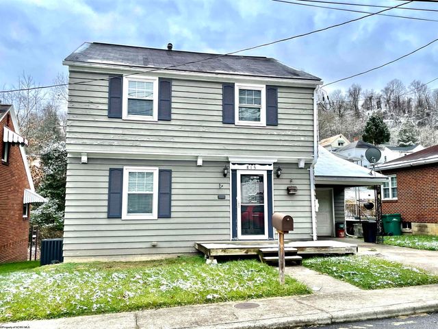 815 Duff Ave, Clarksburg, WV 26301