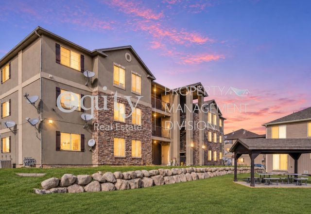 3812 E  Rock Creek Rd, Eagle Mountain, UT 84005