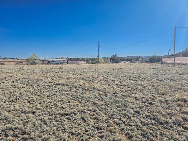 100 Little Cloud Rd, Moriarty, NM 87035