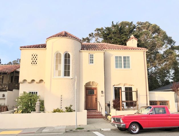496 Crestlake Dr, San Francisco, CA 94132