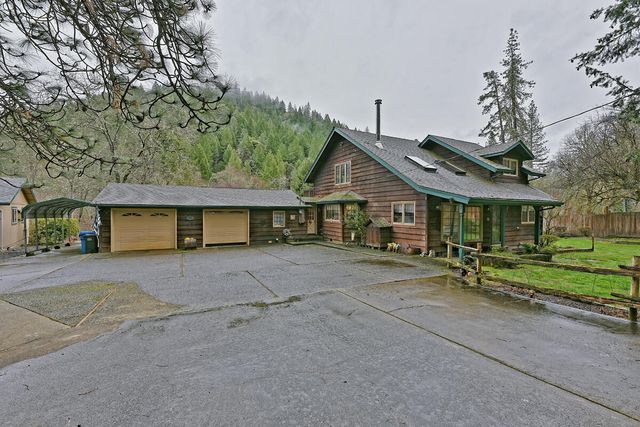 5152 W  Evans Creek Rd, Rogue River, OR 97537