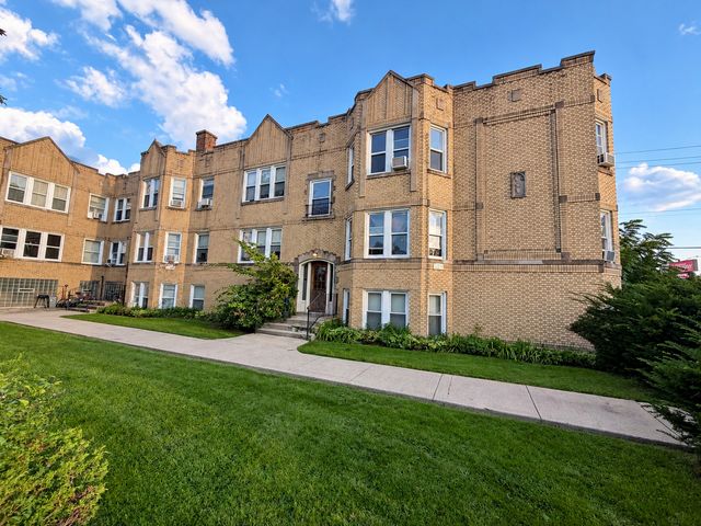 2415 N  Oak Park Ave #BE, Elmwood Park, IL 60707