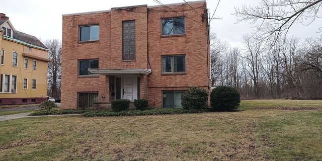 707 Mahoning Ave  NW, Warren, OH 44483