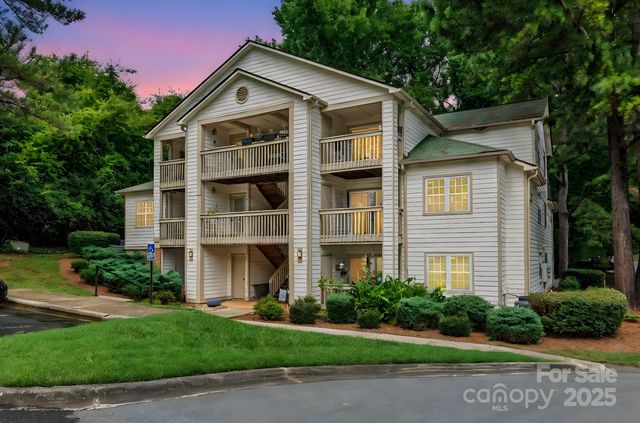 1052 Churchill Downs Ct #C, Charlotte, NC 28211