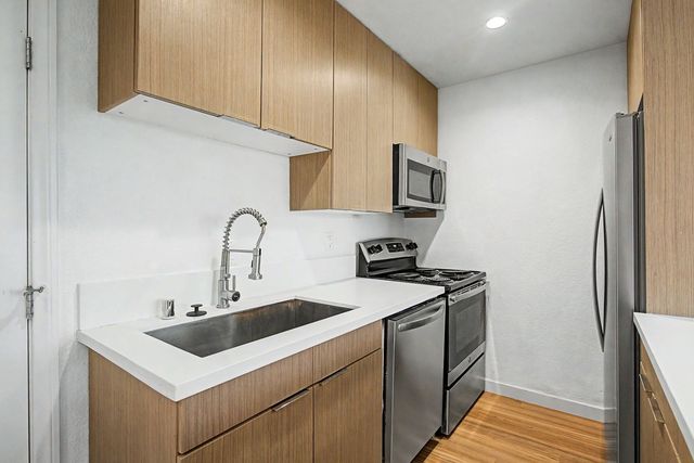 1937 Sunset Cir #20, Henderson, NV 89011
