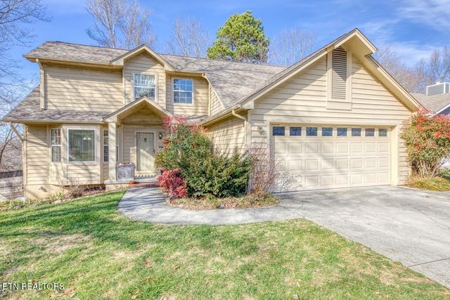 1401 Francis Station Dr, Knoxville, TN 37909