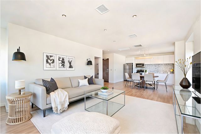 144 S  Harrison St #6ba522b91, East Orange, NJ 07018