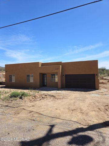 65 Avenida Pastor, Nogales, AZ 85648