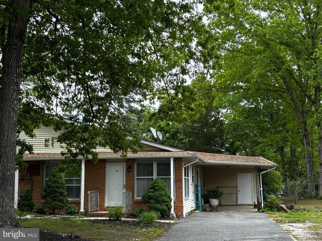 43 Magnolia Rd, Stafford Twp, NJ 08050