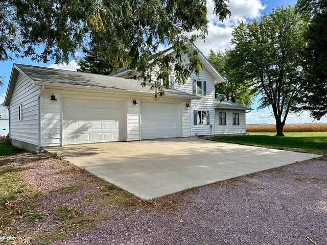 1120 160th Ave, Luverne, MN 56156
