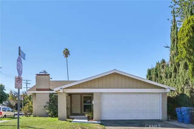 7401 Casaba Ave, Winnetka, CA 91306