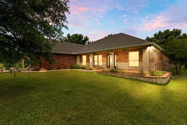27089 Meadowmore Dr, Whitney, TX 76692