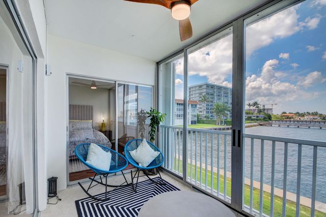 410 Wilma Cir #204, Riviera Beach, FL 33404