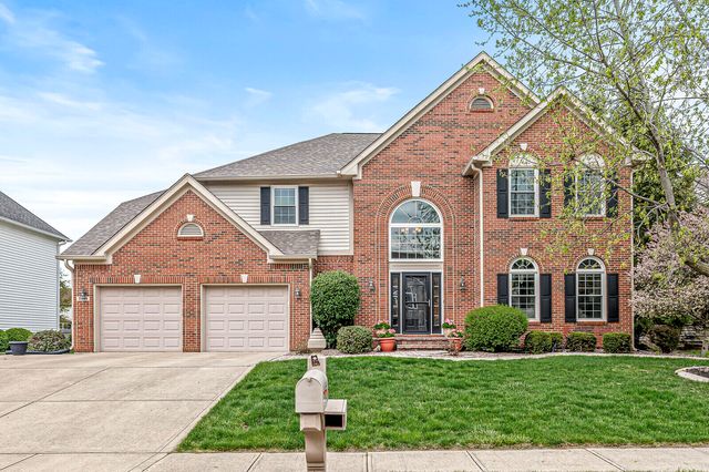 9949 Brightwater Dr, Fishers, IN 46038