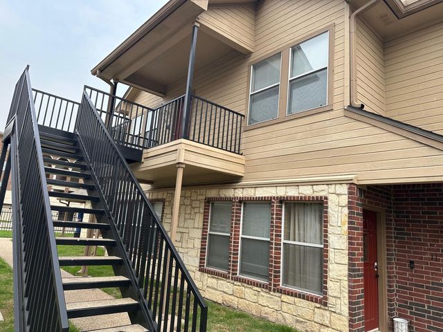 1401 Bagby Ave #16, Waco, TX 76706