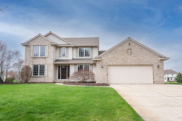 7903 Golf Meadows Dr SE, Caledonia, MI 49316