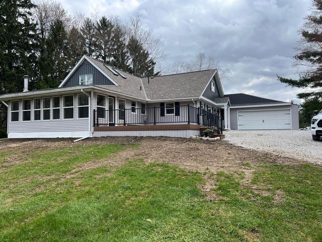 4965 Stone Quarry Rd NW, Johnstown, OH 43031