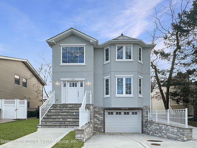 129 Satterlee St #1, Staten Island, NY 10307