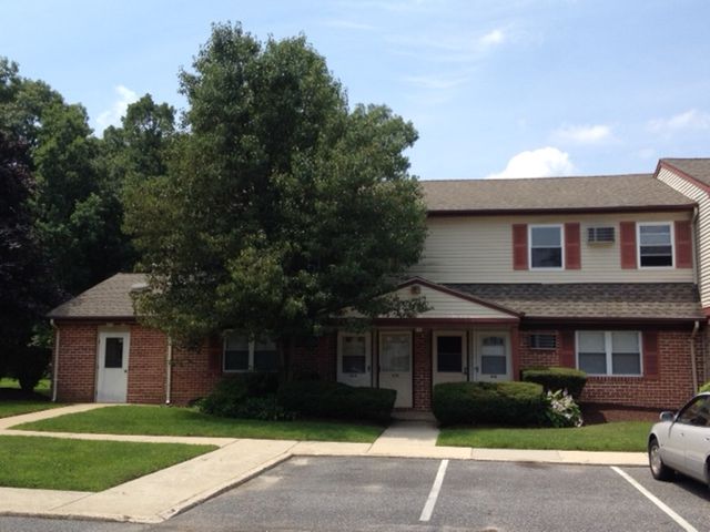 42A Oxford Vlg, Egg Harbor Township, NJ 08234