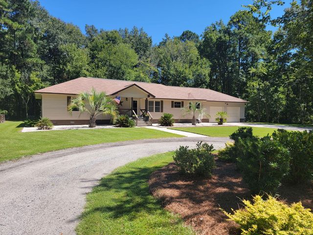 1071 Brownswood Rd, Johns Island, SC 29455