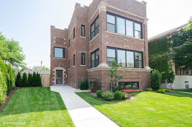 2119 W  Touhy Ave, Chicago, IL 60645