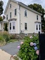 118 Kittredge St, Roslindale, MA 02131