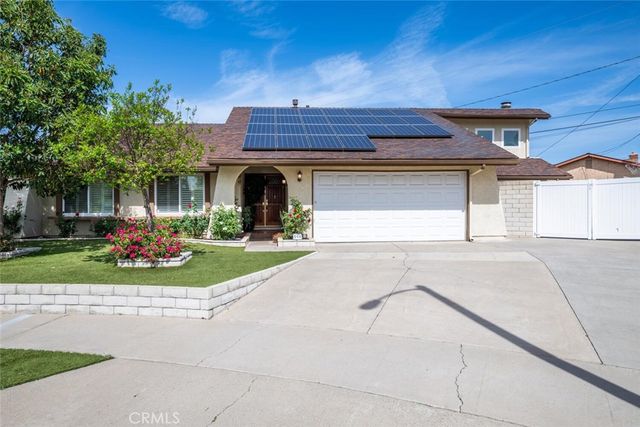 590 N  Espanita St, Orange, CA 92869