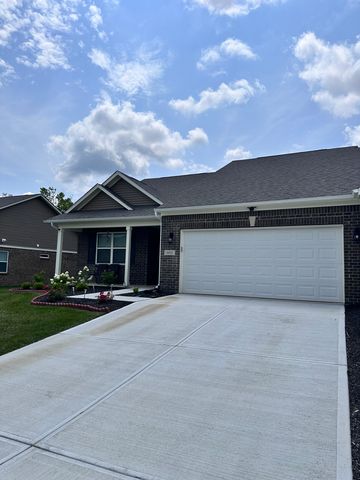8825 Faulkner Dr, Indianapolis, IN 46239