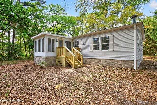 929 Lanvale Road NE, Leland, NC 28451