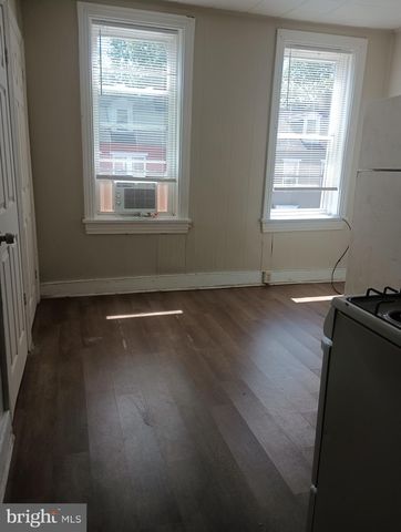 119 N  6th St #4, Columbia, PA 17512