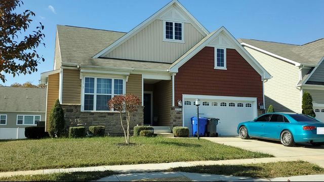 11321 Flag Ct, White Plains, MD 20695