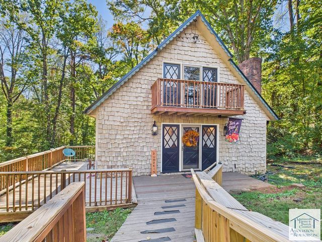 373 Ridge Rd, Collinsville, VA 24078
