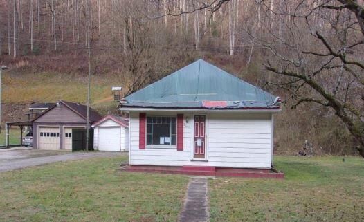 8226 State Highway 1056, Mc Carr, KY 41544