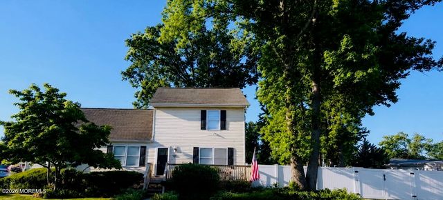 620 Morningside Avenue, Union Beach, NJ 07735