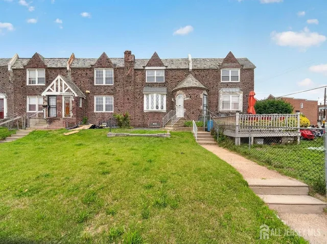 2365 Baird Blvd, Camden, NJ 08105