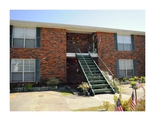 4230 Chateau Blvd #C, Kenner, LA 70065