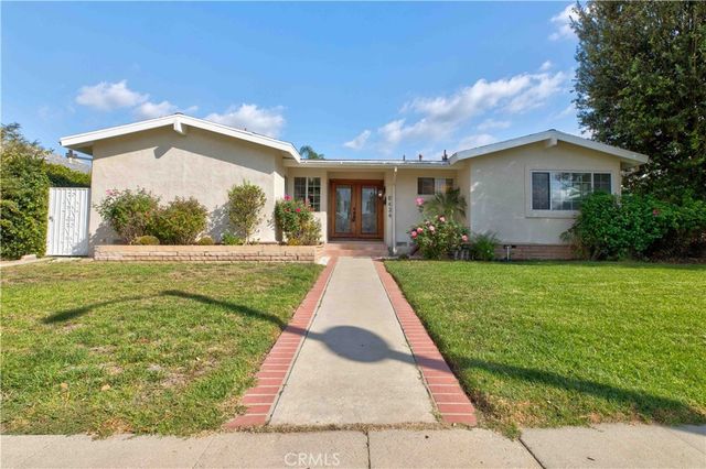 6424 Woodlake Ave, West Hills, CA 91307