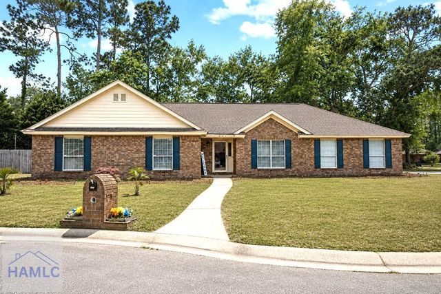 521 Bennington Ct, Hinesville, GA 31313