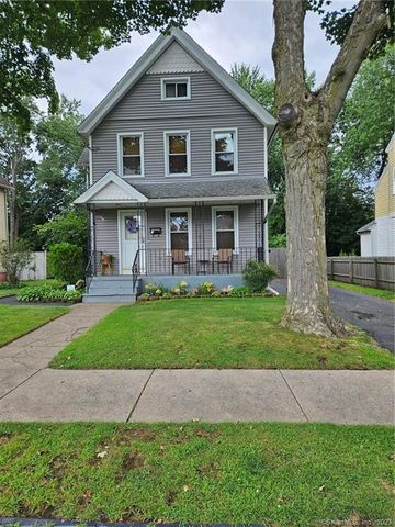 7 Wallace St, West Haven, CT 06516