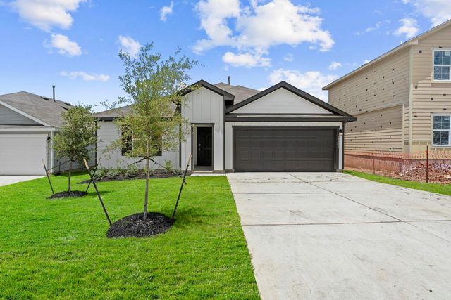 12208 Silverton Tree Bnd, Mustang Ridge, TX 78610