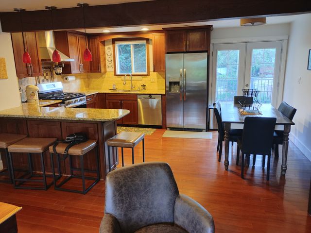 Address Not Disclosed, Kirkland, WA 98034