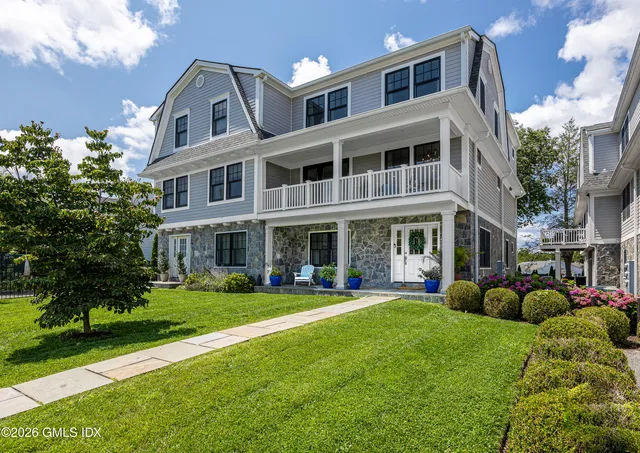 24 HAROLD AVE, Cos Cob, CT 06807