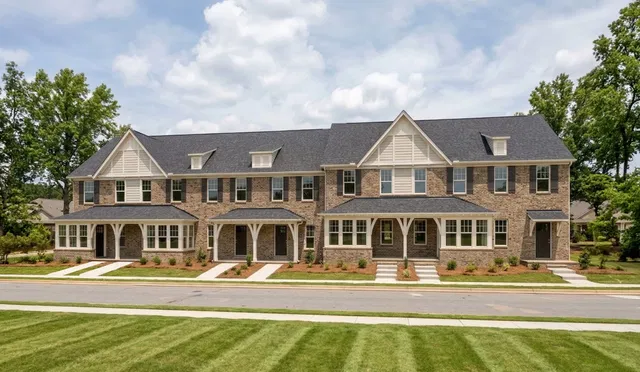 The Fleetwood 1 with Foyer Plan in Riverwalk Village, Birmingham, AL 35244