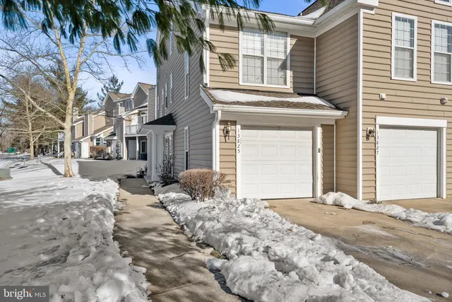 13825 King Frederick Way #707, Upper Marlboro, MD 20772