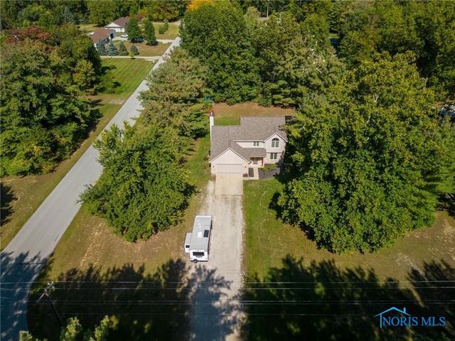 2288 County Rd E, Swanton, OH 43558