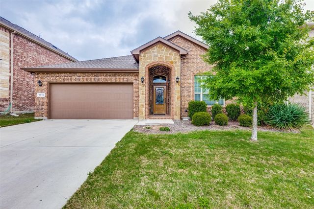 9316 Bronze Meadow Dr, Fort Worth, TX 76131