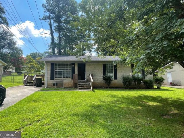 18 Westgate Park Dr, Newnan, GA 30263