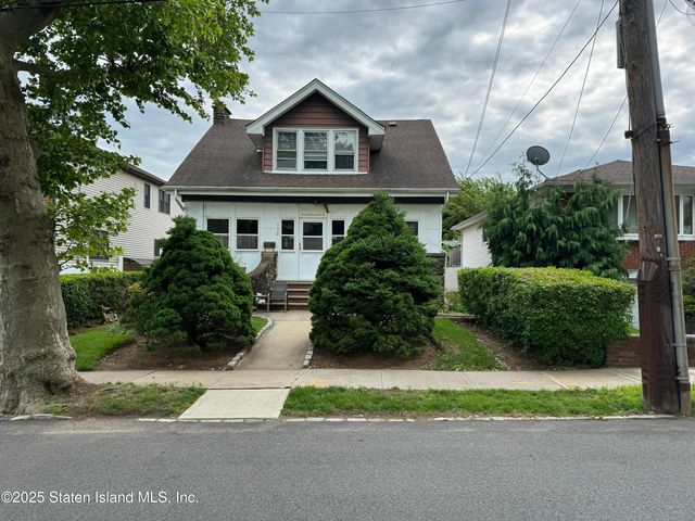 132 Hamden Ave, Staten Island, NY 10306